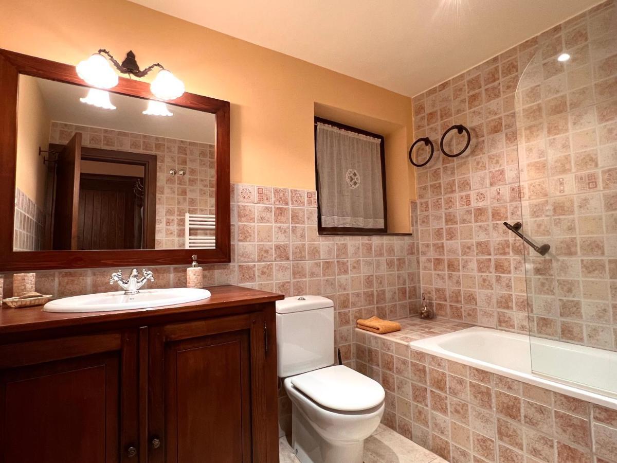 Apartament De La Vall Ferrera - L'Amfitriona Areu Kültér fotó