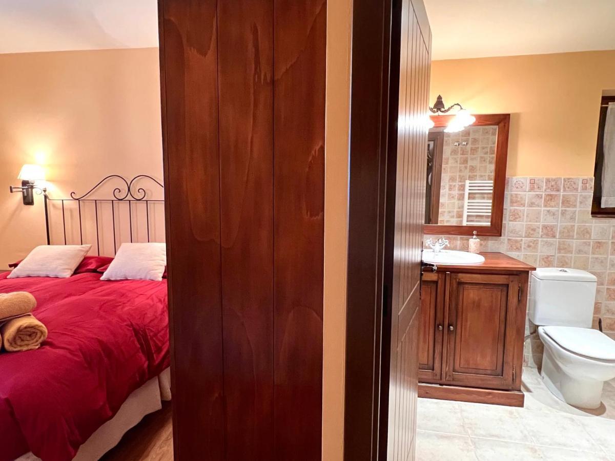 Apartament De La Vall Ferrera - L'Amfitriona Areu Kültér fotó